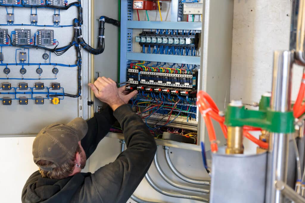 commercial electrical services, repairing control panel